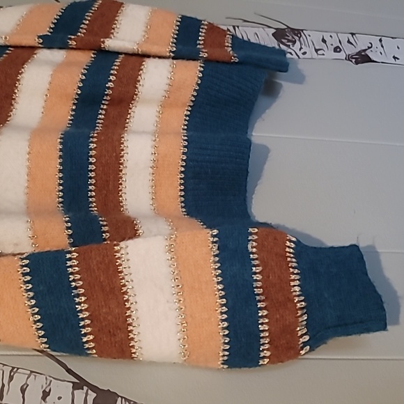 Pink Lily | Glitter Stripe Sweater Size XL - Picture 4 of 5